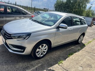 2026 Lada (ВАЗ) Vesta SW I Рестайлинг (NG), серебристый, 1935000 рублей, вид 3