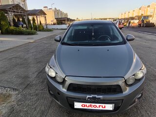 2014 Chevrolet Aveo II, серый, 750000 рублей, вид 2