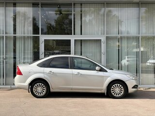 2009 Ford Focus II Рестайлинг, серебристый, 445000 рублей, вид 4