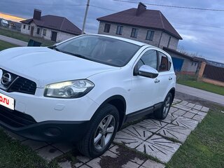 2013 Nissan Qashqai I Рестайлинг, белый, 1100000 рублей, вид 1