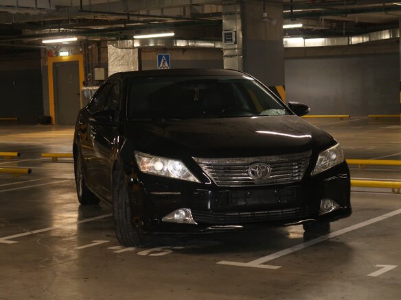2012 Toyota Camry VII (XV50), чёрный, 1600000 рублей - вид 3