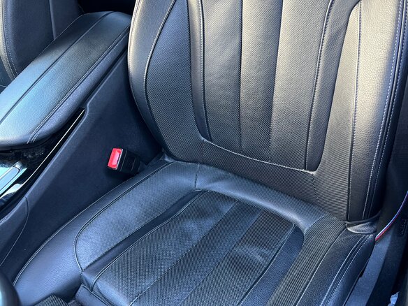 2019 BMW 5 серии M550d xDrive VII (G30/G31/G38), чёрный, 3852876 рублей - вид 18