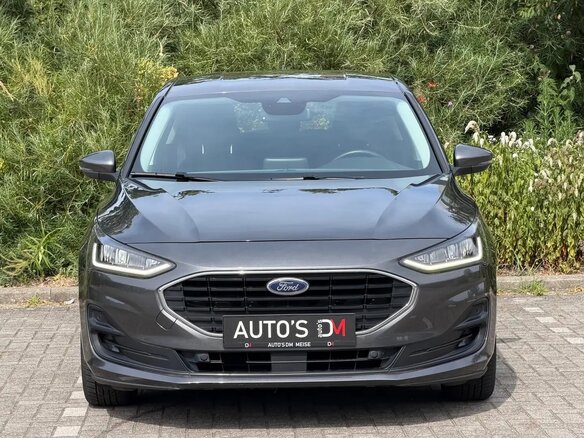 2022 Ford Focus IV Рестайлинг, серый, 2400000 рублей - вид 1
