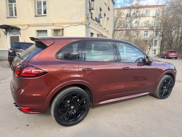 2013 Porsche Cayenne S II (958), коричневый, 3500000 рублей - вид 5