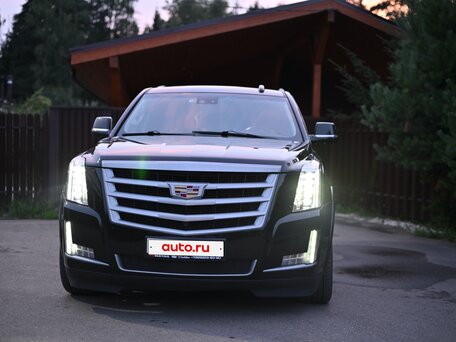 2016 Cadillac Escalade IV, чёрный, 3480000 рублей, вид 3