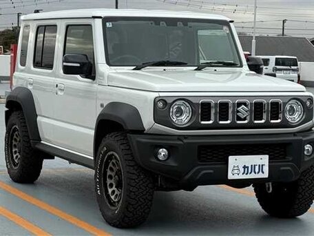 Suzuki Jimny IV