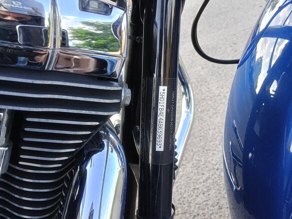 2010 Harley-Davidson Road King, синий, 1250000 рублей - вид 25