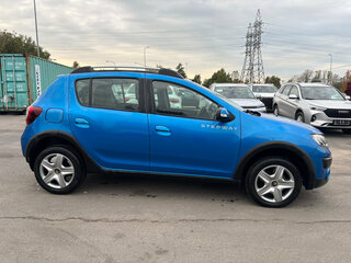 2016 Renault Sandero Stepway II, синий, 899000 рублей, вид 4