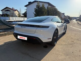 2020 Porsche Taycan 4S I, белый, 7190000 рублей, вид 4