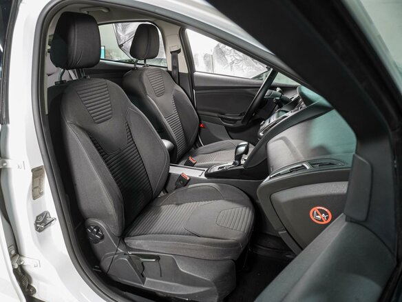 2016 Ford Focus III Рестайлинг, белый, 1399000 рублей - вид 7
