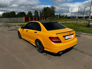 2013 Mercedes-Benz C-Класс 180 III (W204) Рестайлинг, жёлтый, 880000 рублей, вид 4