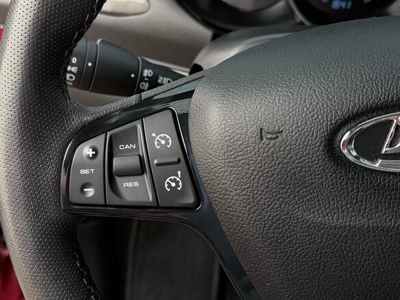 2022 Lada (ВАЗ) Vesta I, красный, 1398000 рублей - вид 12
