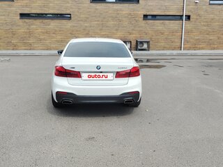 2020 BMW 5 серии 530d xDrive VII (G30/G31/G38), белый, 4200000 рублей, вид 5