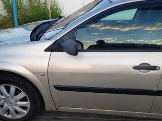 2007 Renault Megane II Рестайлинг, бежевый, 380000 рублей, вид 3