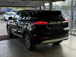 2022 Geely Atlas Pro, чёрный, 1689000 рублей, вид 5