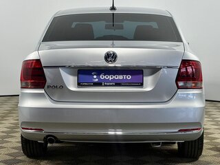 2017 Volkswagen Polo V Рестайлинг, серебристый, 1275000 рублей, вид 4