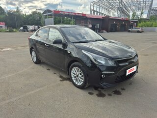 2019 Kia Rio IV, чёрный, 1200000 рублей, вид 4