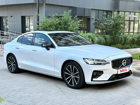 2022 Volvo S60 III, белый, 2650000 рублей, вид 3