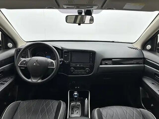 2022 Mitsubishi Outlander III Рестайлинг 3, чёрный, 2150000 рублей, вид 5