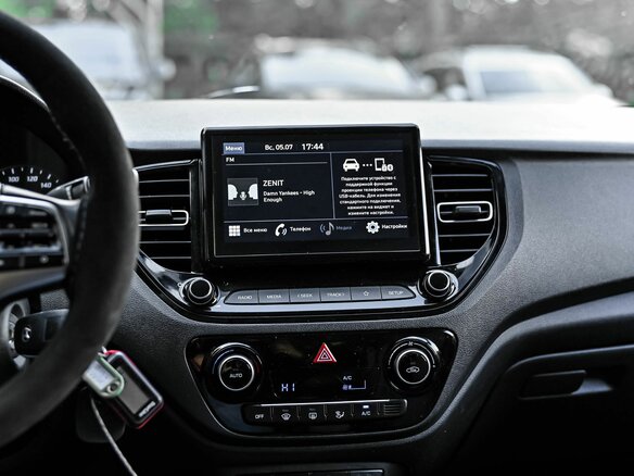 2021 Hyundai Solaris II Рестайлинг, серый, 1396000 рублей - вид 7