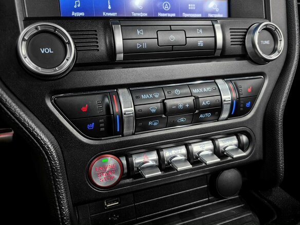 2018 Ford Mustang VI Рестайлинг, красный, 3070000 рублей - вид 23
