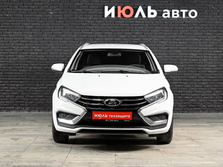 2024 Lada (ВАЗ) Vesta SW I Рестайлинг (NG), белый, 1380000 рублей, вид 2