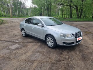 2010 Volkswagen Passat B6, серебристый, 849000 рублей, вид 3