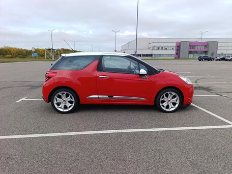 2010 Citroen DS3 I, красный, 900000 рублей, вид 3