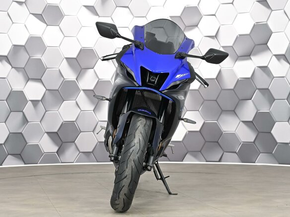 2022 Yamaha YZF-R7, синий - вид 4
