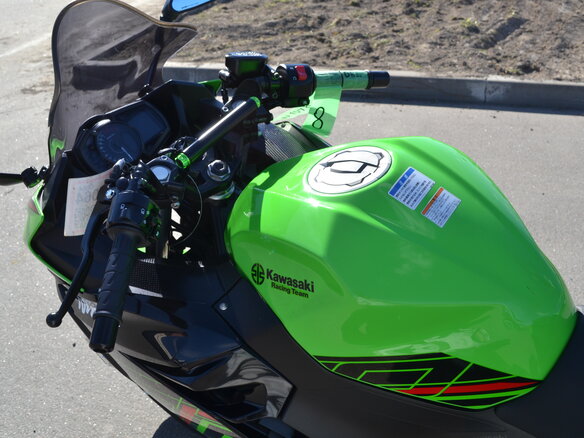 2023 Kawasaki Ninja 400, зелёный, 660000 рублей - вид 24