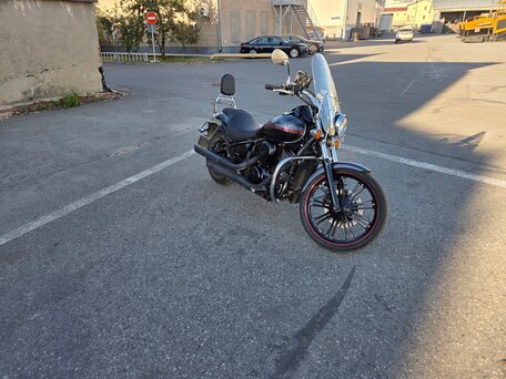 2014 Kawasaki VN900 Vulcan, чёрный, 700000 рублей, вид 1