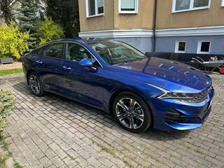 2020 Kia K5 III, синий, 3200000 рублей, вид 4
