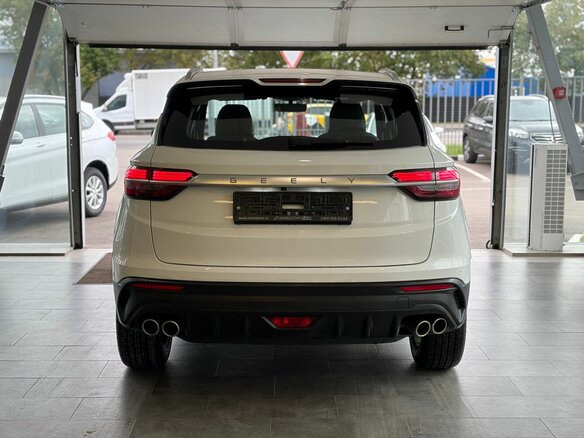 2022 Geely Coolray I, белый, 1499000 рублей - вид 3