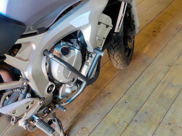 2005 Yamaha FZ6, серый, 480000 рублей - вид 9