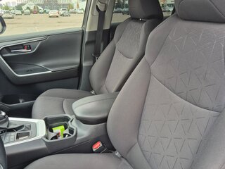 2021 Toyota RAV4 V (XA50), чёрный, 3450000 рублей, вид 5