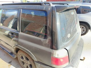 1998 Subaru Forester I, чёрный, 400000 рублей, вид 5