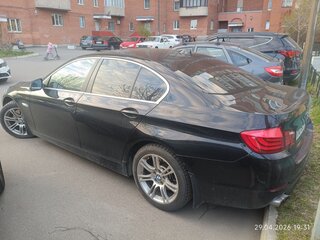 2013 BMW 5 серии 520d VI (F10/F11/F07), чёрный, 1700000 рублей, вид 3