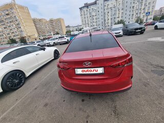 2021 Hyundai Solaris II Рестайлинг, красный, 1700000 рублей, вид 3