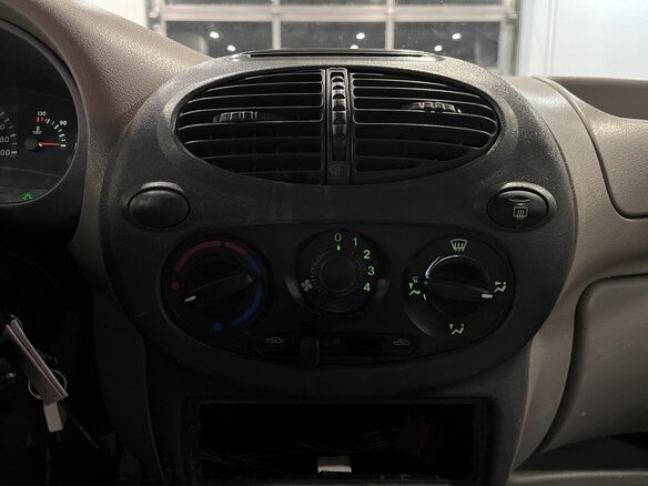 2009 Lada (ВАЗ) Kalina I, красный, 176000 рублей - вид 13