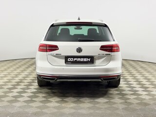2016 Volkswagen Passat Alltrack B8, белый, 2635000 рублей, вид 4