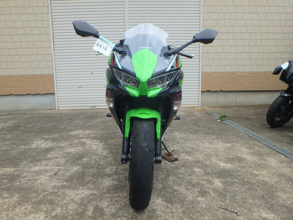 2022 Kawasaki Ninja 650, зелёный, 850000 рублей - вид 3