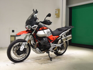 2025 Moto Guzzi V85 TT, белый, 1050000 рублей, вид 4