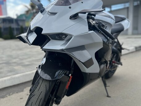 2021 Kawasaki ZX-10R Ninja, серый, 1600000 рублей, вид 1