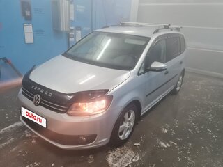 2012 Volkswagen Touran I Рестайлинг 2, серый, 750000 рублей, вид 1