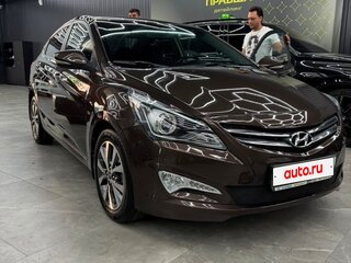 2015 Hyundai Solaris I Рестайлинг, коричневый, 1050000 рублей, вид 4