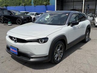2022 Mazda MX-30 I, белый, 3300000 рублей, вид 2