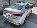 2017 Hyundai Solaris II, серебристый, 1090000 рублей - вид 3