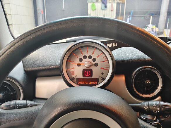 2007 Mini Hatch Cooper II (R56), серебристый, 520000 рублей - вид 12