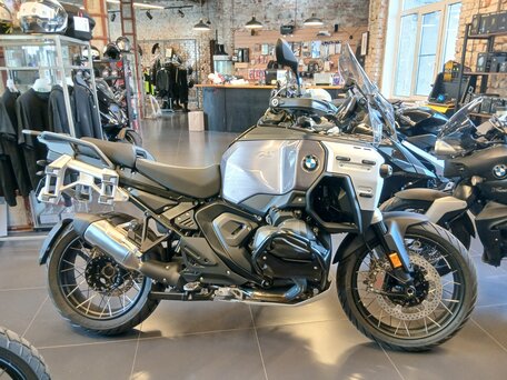 2025 BMW R 1300 GS Adventure, чёрный, 3190000 рублей, вид 4