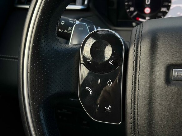 2019 Land Rover Range Rover Velar I, серебристый, 4550000 рублей - вид 16